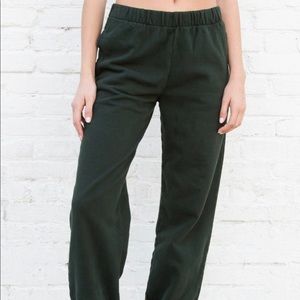 BRANDY MELVILLE ROSA SWEATPANTS